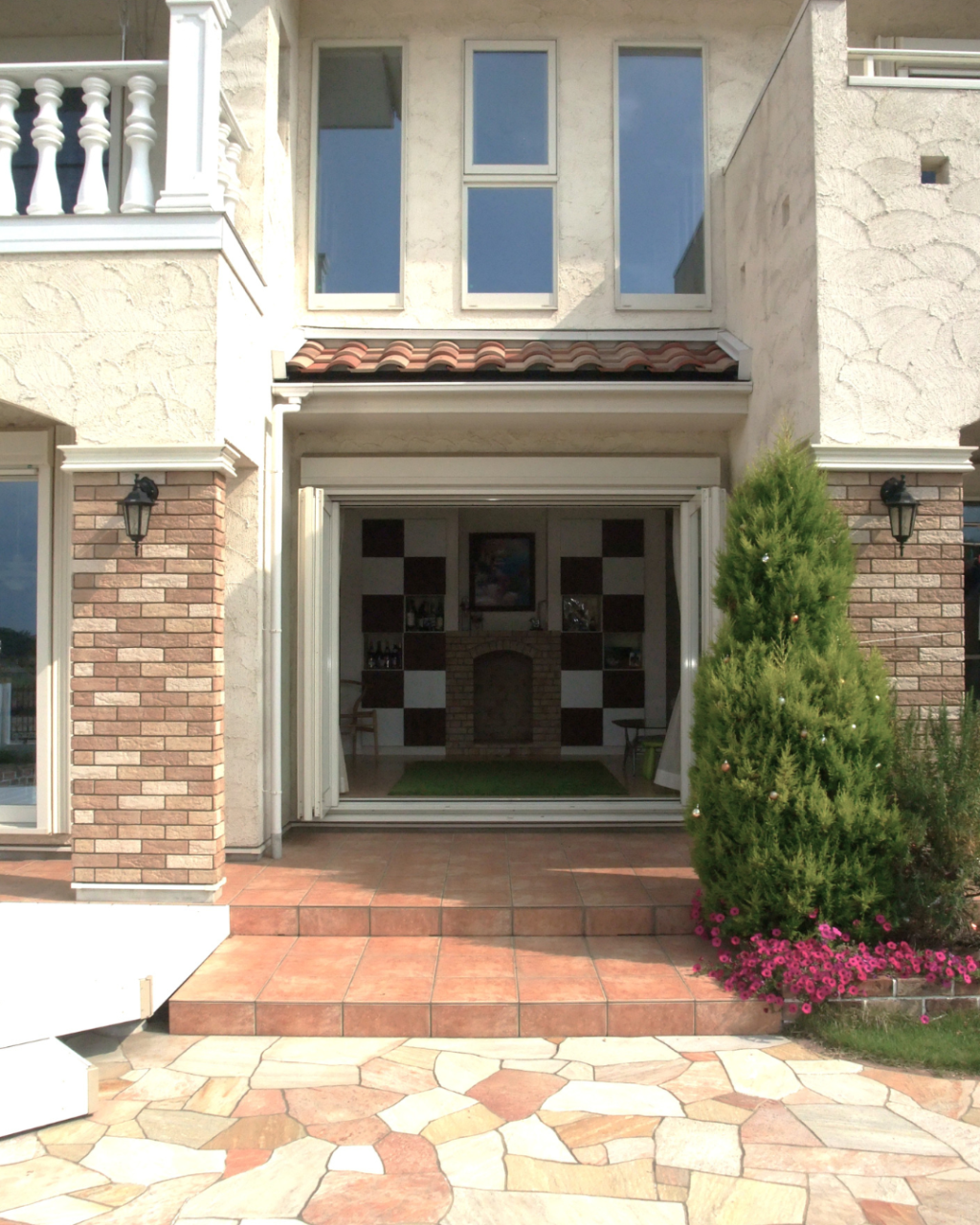 【一宮市】【工務店】庭とつながる暮らし。南欧風のやさしい住まい